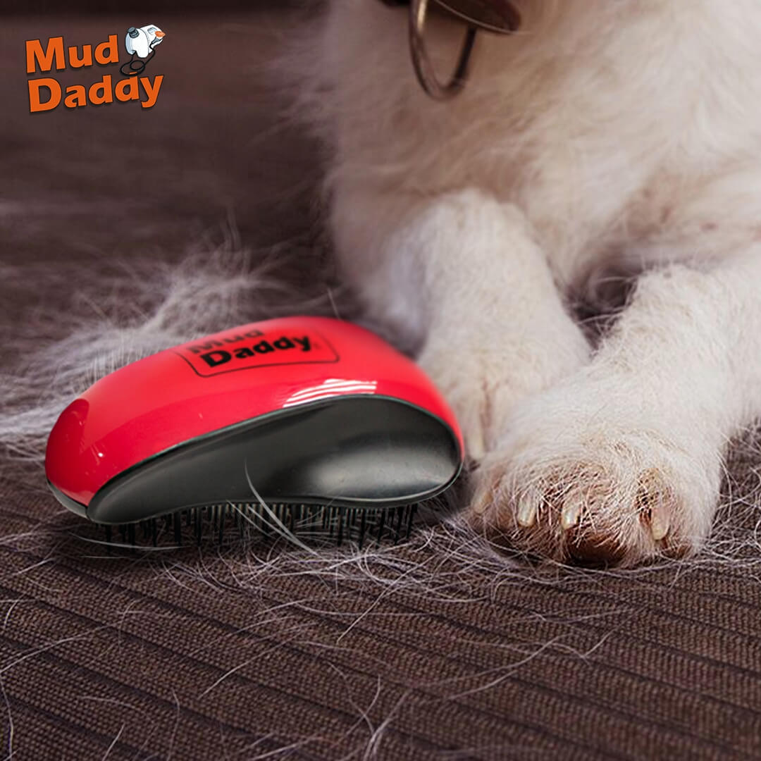 Mud Daddy® Detangling & Deshedding Brush