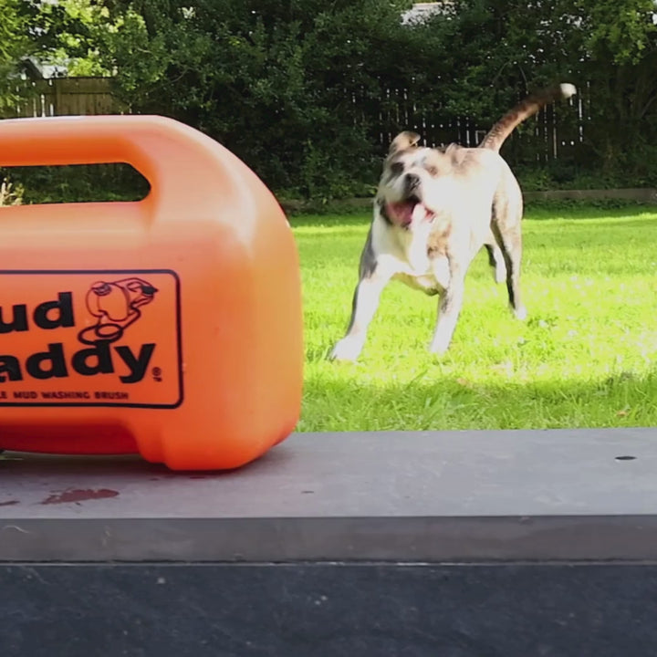 Mud Daddy® 8 Litre Original Portable Washing Device